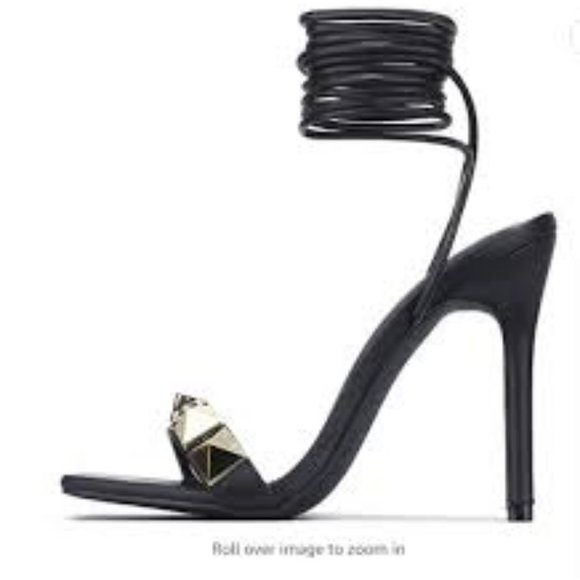 NWT CAPE ROBBIN AIGO GOLD STUDDED LACE UP‎ HEELS BLACK 5.5 - Picture 2 of 14